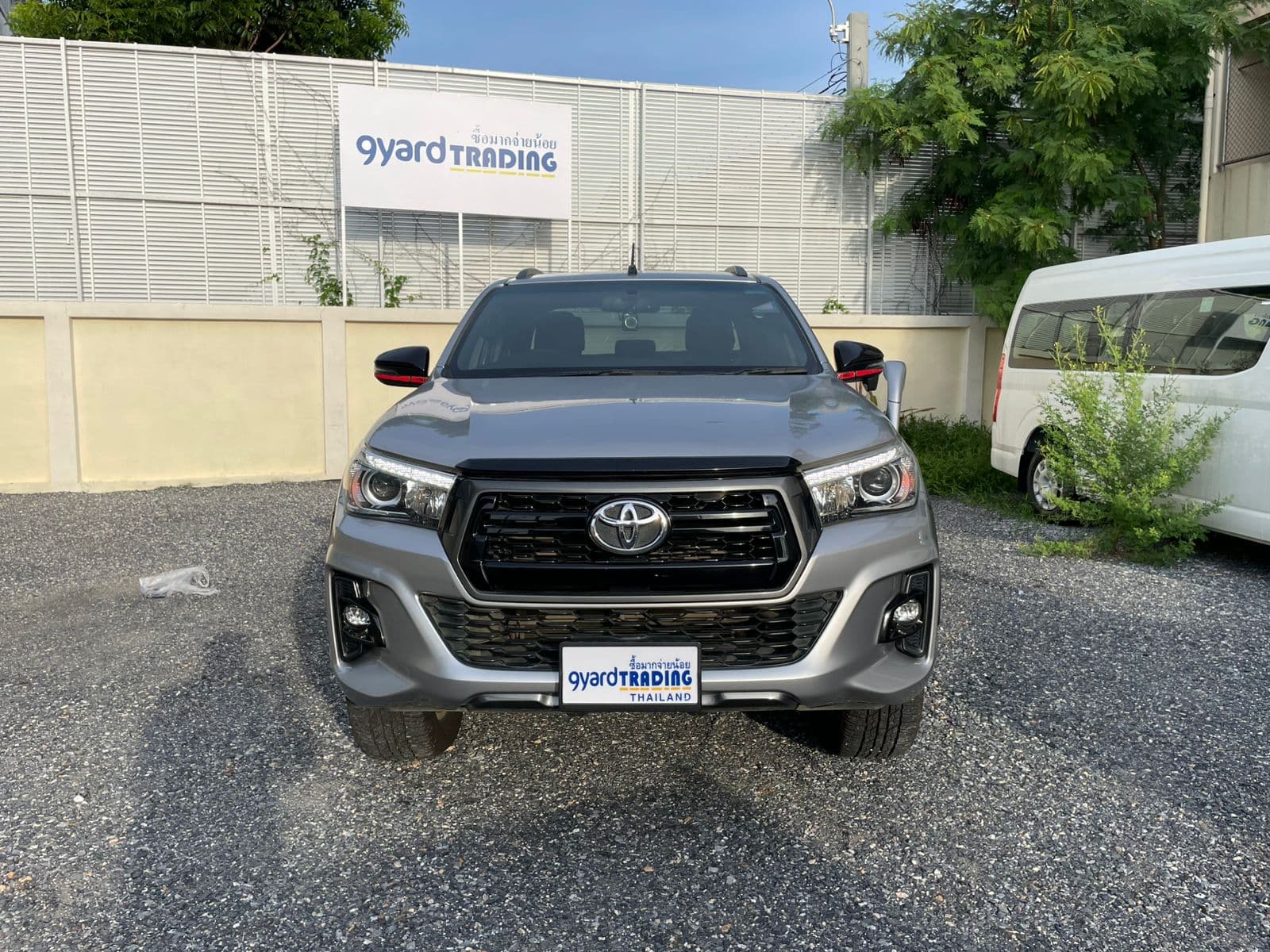 2019 TOYOTA HILUX REVO ROCCO DOUBLE CAB 2.8 4WD AT SILVER